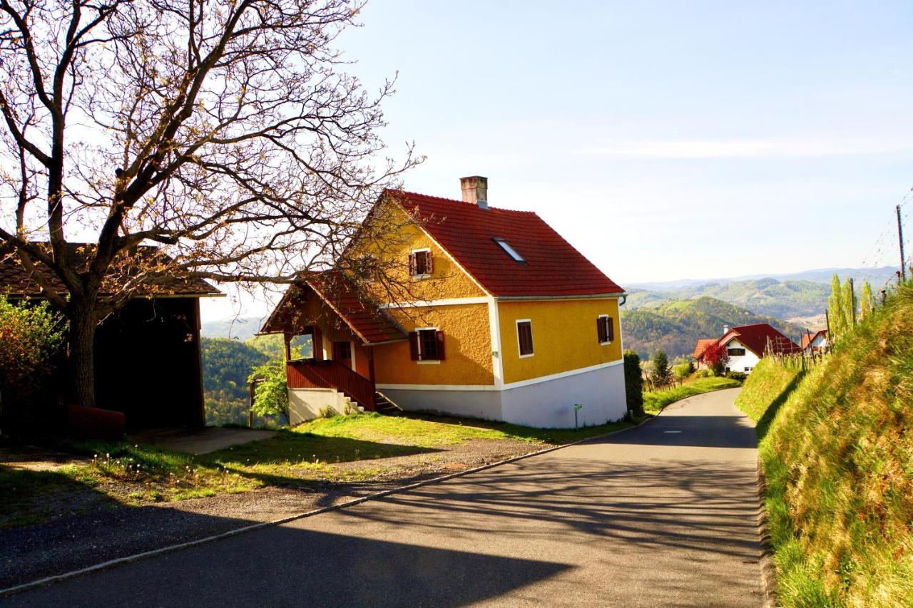 Ferienhaus Haring Kitzeck im Sausal Exterior photo
